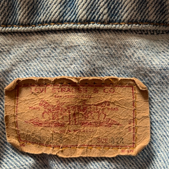 19802 Levis Jean Jacket Men’s 42 R 70506-0216 4 Pocket USA Made Denim - Picture 7 of 11